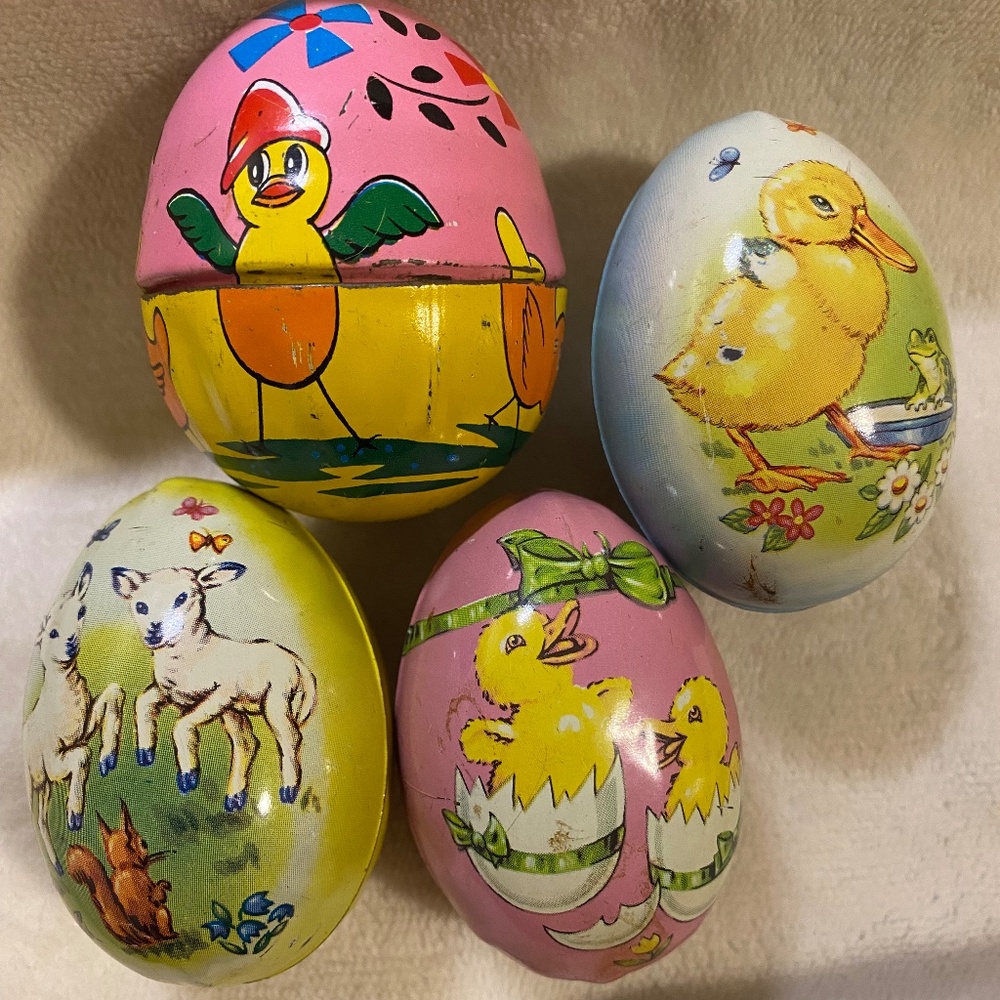 Vintage Metal Easter eggs one from Japan